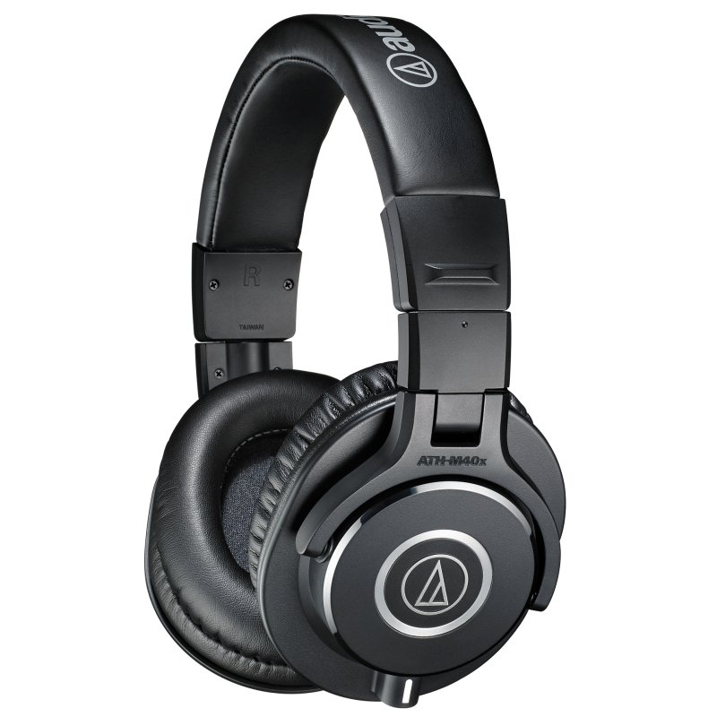 Audio technica ath m40x headphone